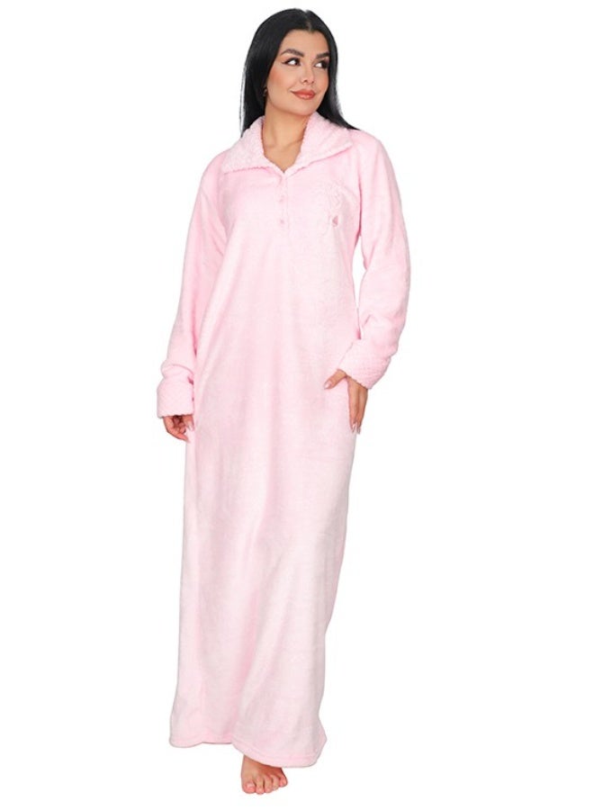 دعدوش  عباية نسائية طويلة قطيفة مطرز، ثوب نوم شتوي  مبهر ، قميص نوم ناعم بقصة مستقيمة  من دعدوش - Image 4