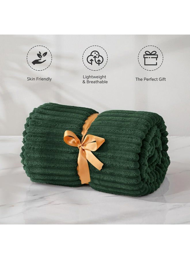 BEDELITE Fleece Throw Blanket for Couch – 3D Ribbed Jacquard Soft and Warm Decorative Fuzzy Blanket – Cozy, Fluffy, Plush Lightweight Emerland Green Throw Blankets for Bed, Sofa, 50x60 inches - Image 5