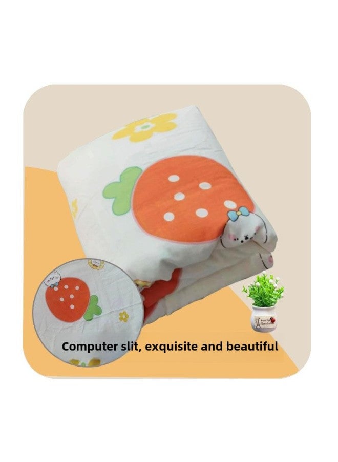 # غطاء لحاف للأطفال الرضع، غطاء لحاف من القطن برسوم كرتونية للأطفال، غطاء لحاف لحقيبة الأطفال حديثي الولادة، غطاء لحاف للأطفال، بطانة من القطن - اللون: غطاء لحاف من الشاش القطني على شكل فراولة كبيرة لطيفة (مثل السحابة) - المواصفات: 120 × 180 سم - Image 1