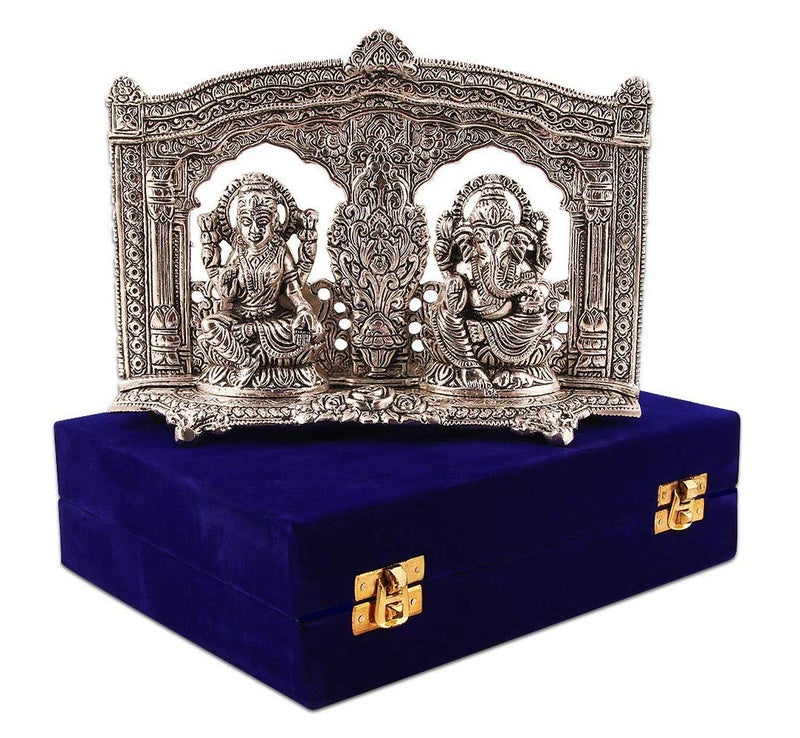 Lavanaya Silver Ganesh Laxmi Idol Statue Murti 26 Cm X 5 Cm X 19 Cm Silver Plated Diwali Gift Laxmi Ganesh Idol for Gift - Image 2