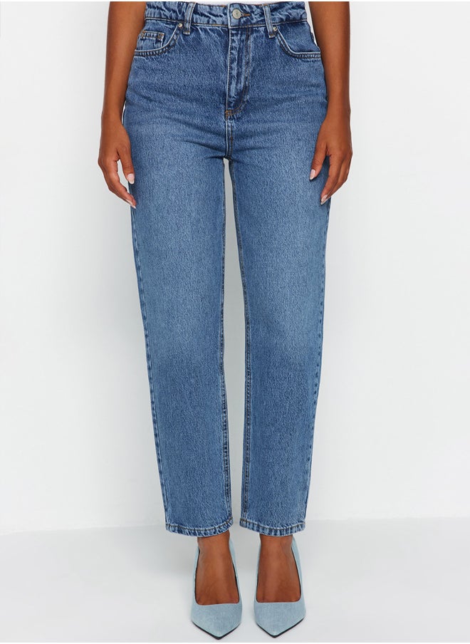 trendyol Blue High Waist Mom Jeans TWOAW24JE00076  - Image 4