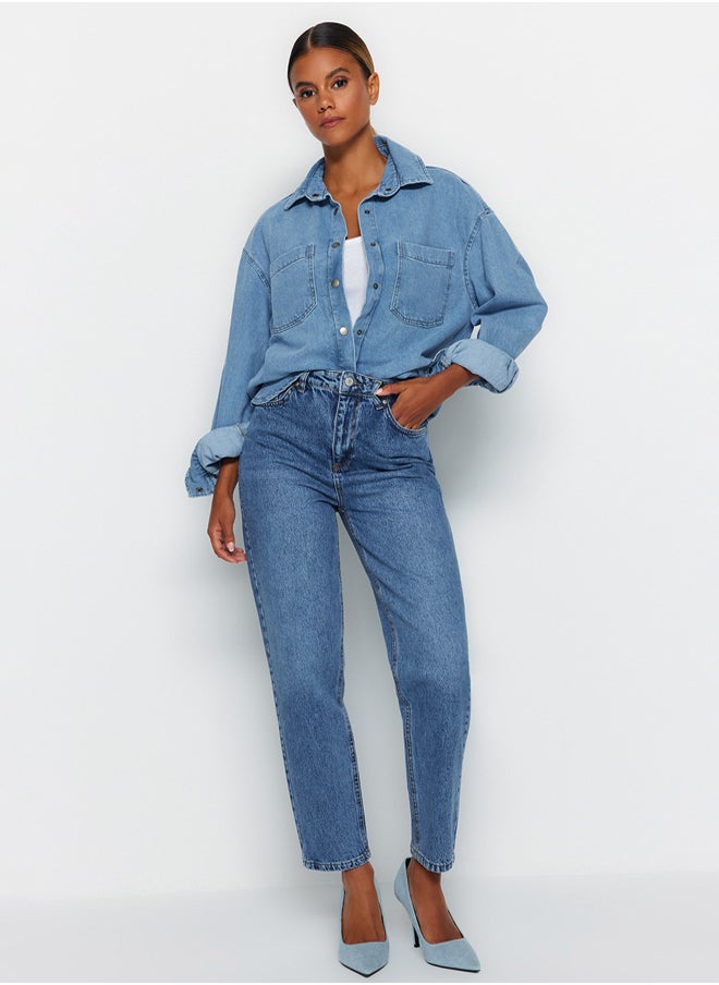 trendyol Blue High Waist Mom Jeans TWOAW24JE00076  - Image 2