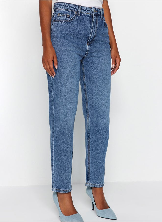 trendyol Blue High Waist Mom Jeans TWOAW24JE00076  - Image 5