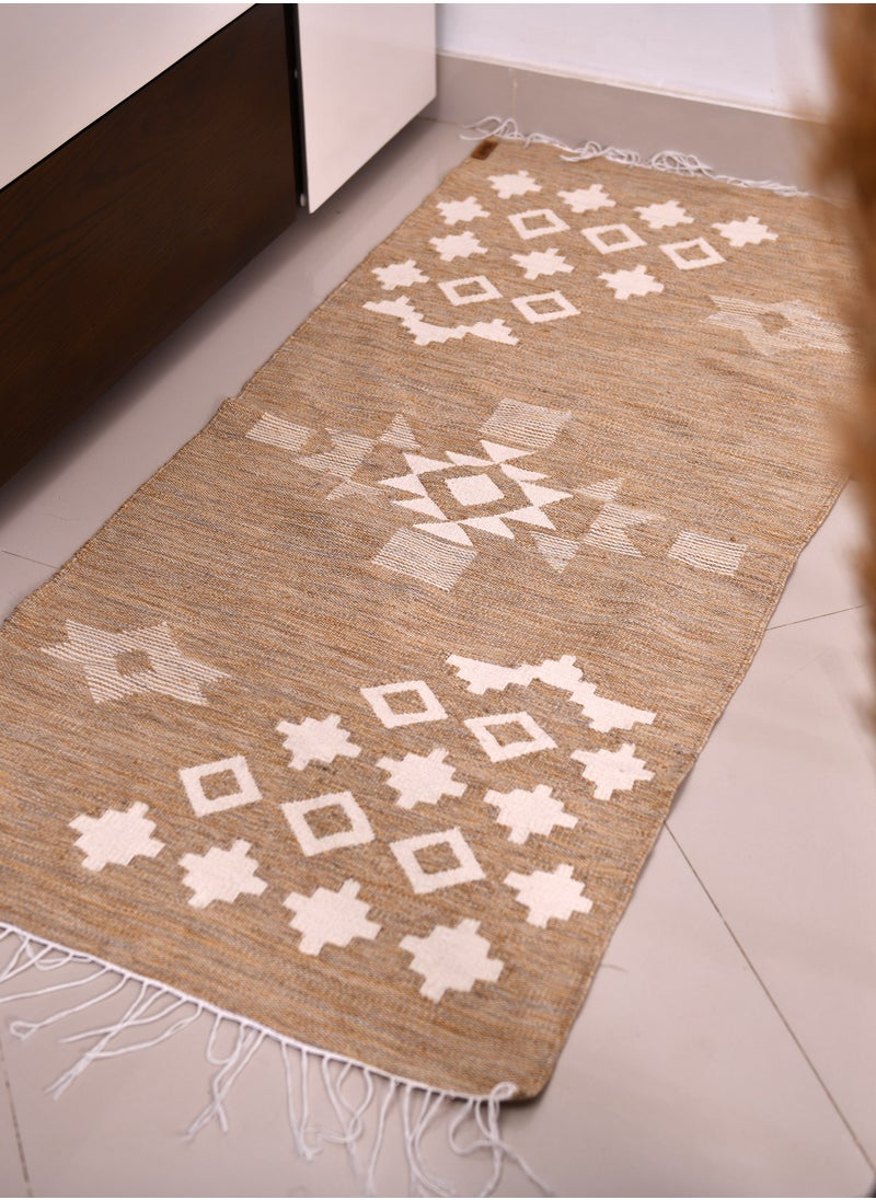 Handmade - 'Motifa' Handmade Kilim Rug - Image 1