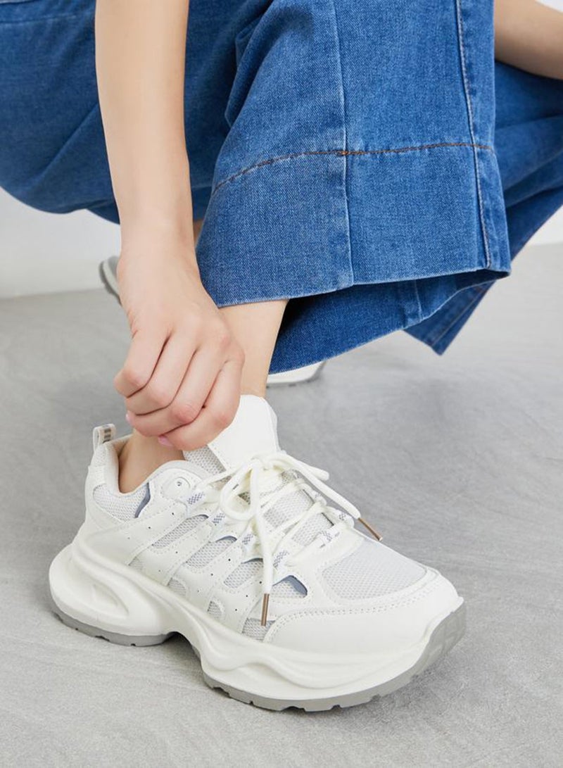 ستايلي اكتيف حذاء سنيكرز بنعل شانكي ورباط غلق - Image 2