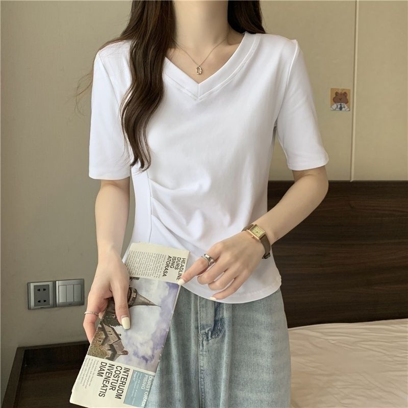 2024 Summer Korean Style New Slim-Fit All-Match Slimming Pleated Design Sense Small V-Neck Top Short-Sleeved T-Shirt For Women - Image 3