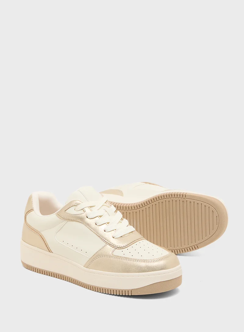 CALL IT SPRING Freshy Low Top Sneakers