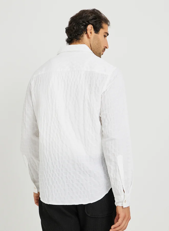 Styli Textured Spread Collar Long Sleeve  Regular Fit Shirt