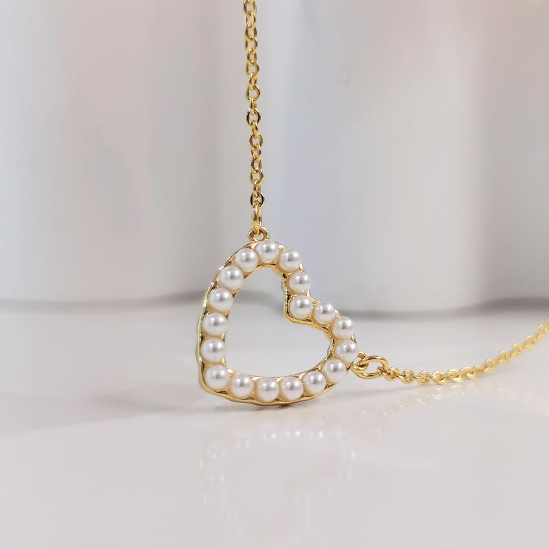 Zeffy Pearl Necklace for Women Gold Pearl Heart Necklace Dainty Cute Heart Love Choker Necklaces Simple Heart Pendant Necklace Trendy Jewelry for Women - Image 5