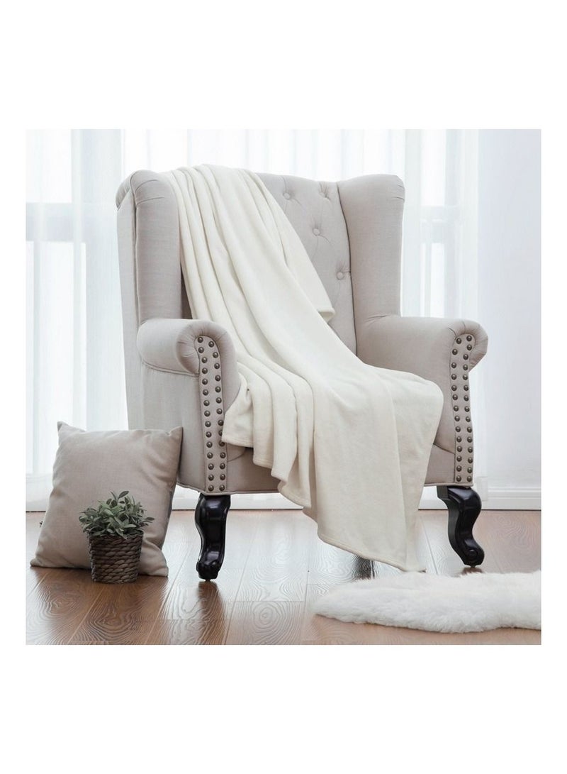 Cozy White Fleece Blanket 150x210 cm, Warm and Soft Blanket for Sofa, Bedspread, and Couch, Perfect Travel Companion (1pc)  - Image 1