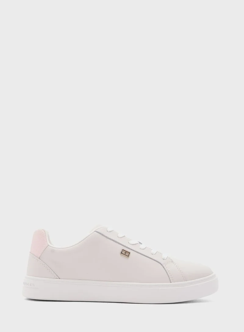 TOMMY HILFIGER Lace Up Low Top Sneaker