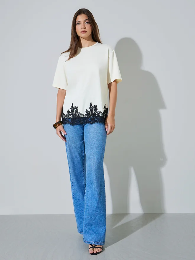 Styli Styli Cream Lace Hem Knit Top