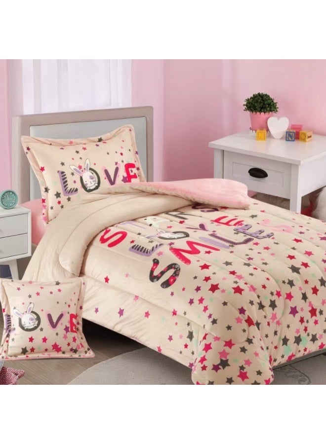 سمارت هوم مفرش سرير أطفال شتوي فخم 4 قطع وجهين مخمل وفرو ناعم بتصميم عصري ومريح – طقم مفارش سرير دافئ  مناسب لغرف الأولاد والبنات – مفرش شتوي فخم للمنزل أو الهدايا – المقاس 170×230 سم ( المفرش بحشوة ) - Image 2