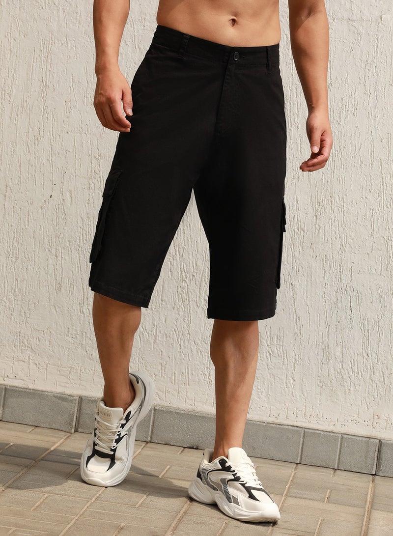 Hubberholme Men's Black Cotton Blend Solid Pattern Cropped Length Cargo Loose Shorts - Image 1