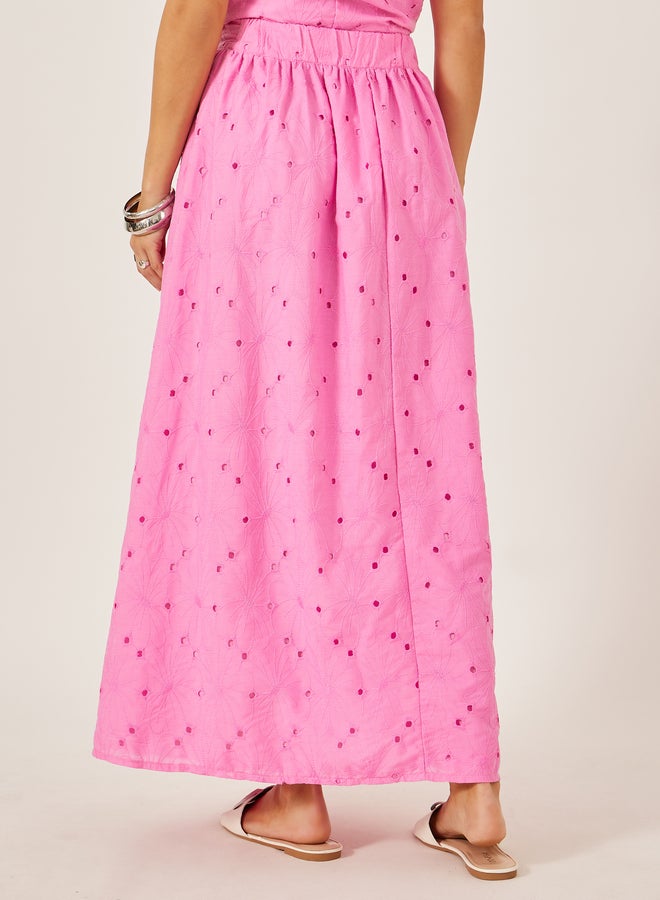Styli Styli Schiffli A-Line Maxi Skirt with Slit Detail  - Image 4