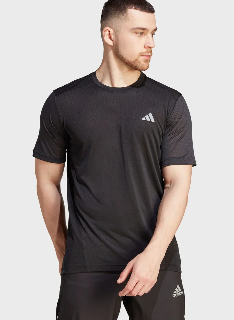 adidas تيشيرت أساسي