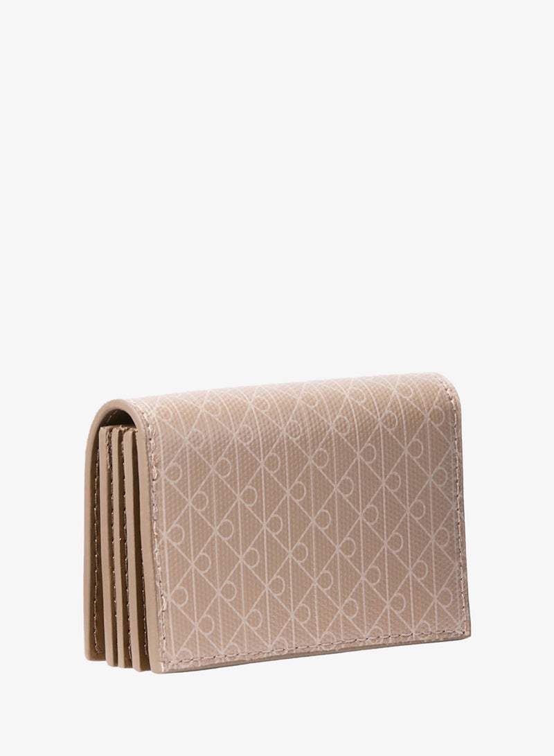 CALVIN KLEIN Emblem Accordion Cardcase - Image 2