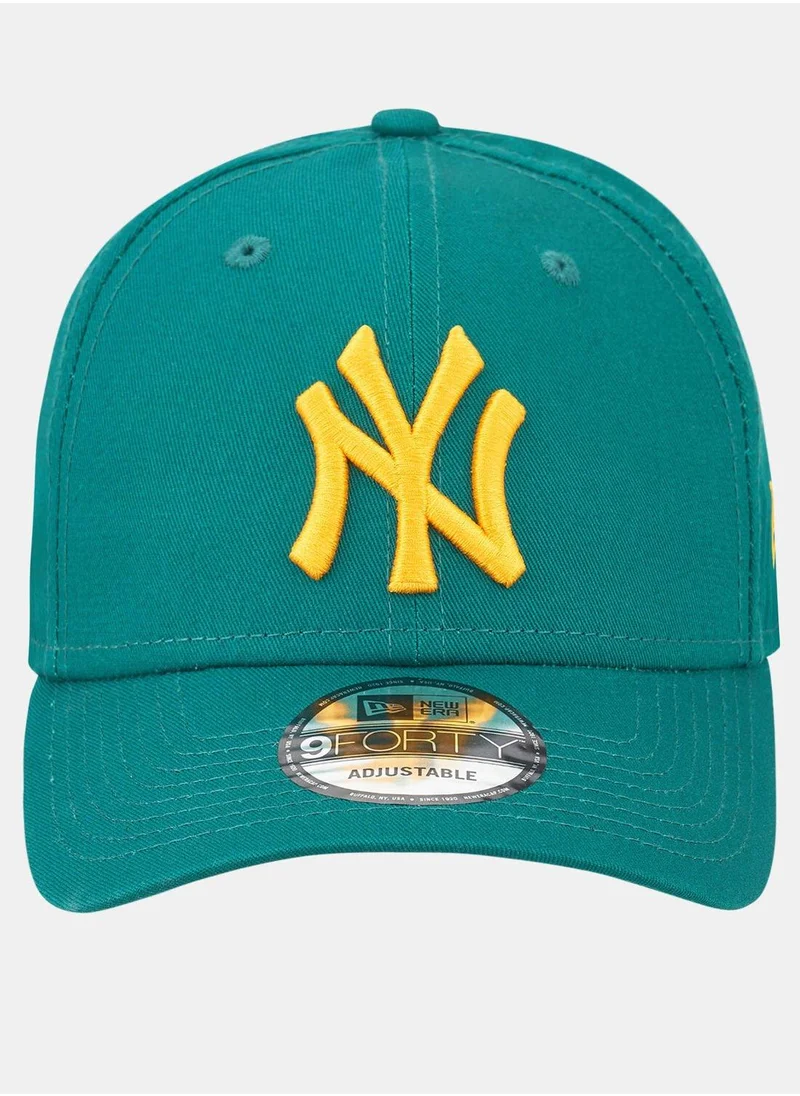 NEW ERA Men's League Essentials 9FORTY New York Yankees Cap