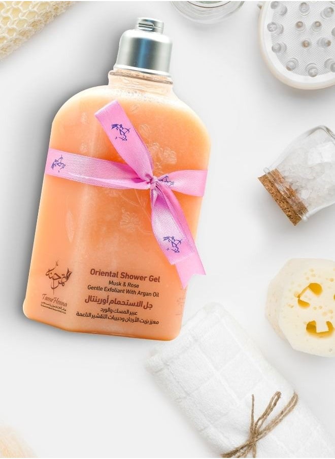 TamrHenna Oriental Shower Gel Musk and Rose Gentle Exfoliant With Argan Oil, Saffron, SLS Free, Sulfate Free Silicone Free Paraben free Gentle on Skin Cleansing Exfoliating Delicate Beads 250 ml  - Image 3