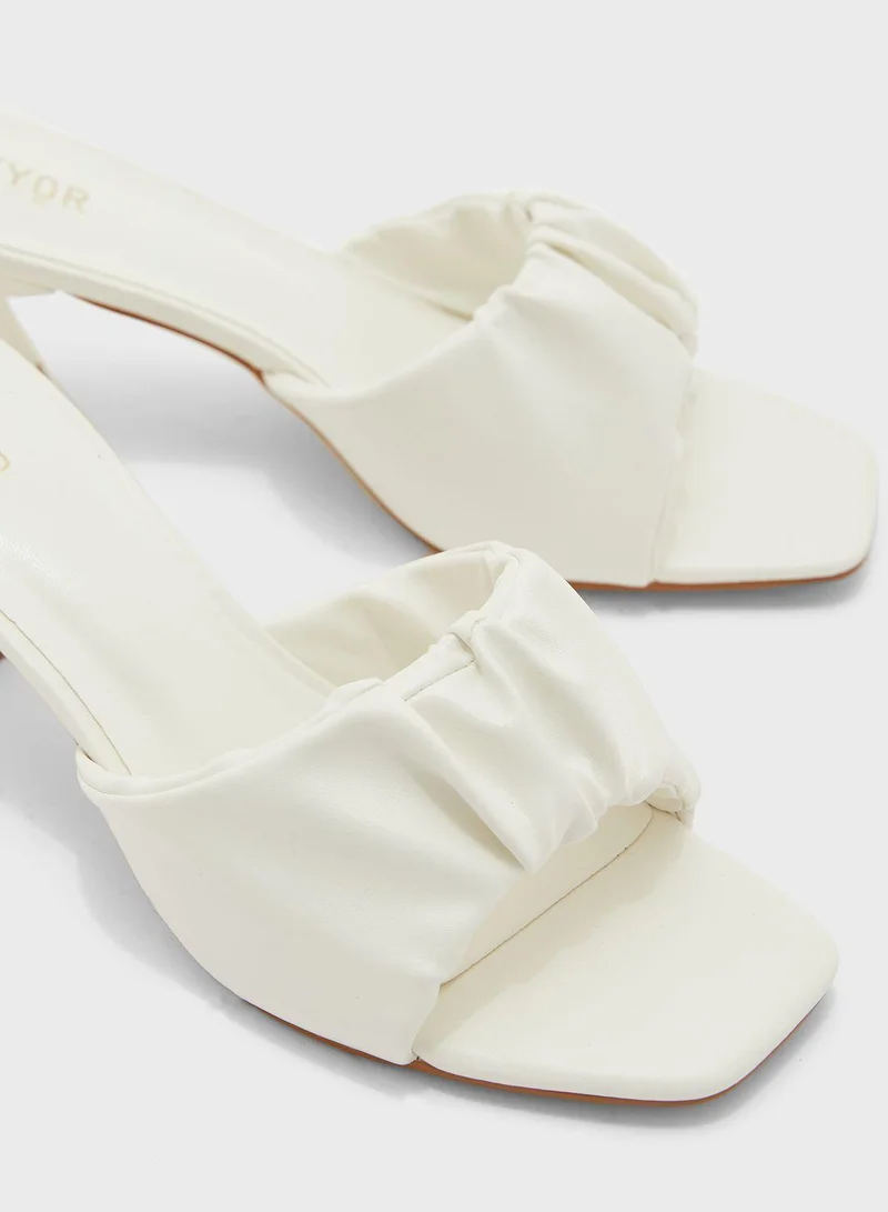 فايور One Strap Low Heel Sandals