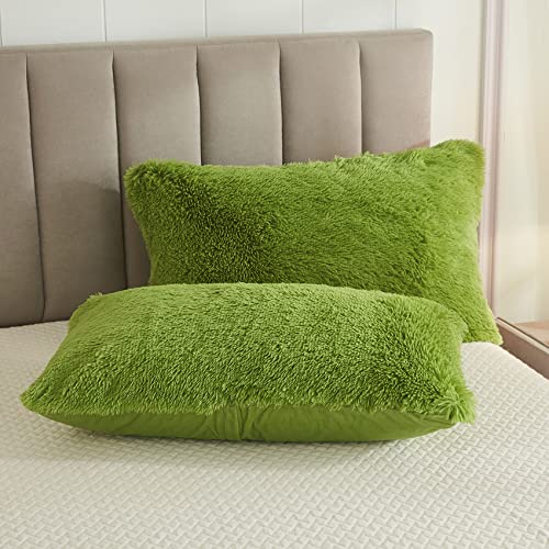 Uhamho Faux Fur Velvet Fluffy Bedding Duvet Cover Set Down Comforter Quilt Cover with Pillow Shams, Ultra Soft Warm (Apple Green, King) - Image 3