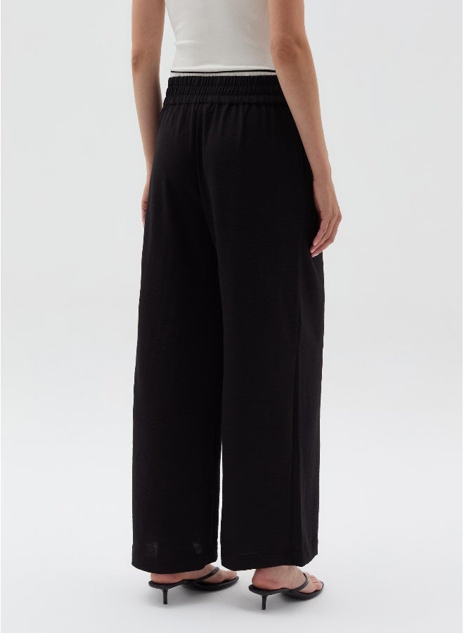 او في اس Crinkle-effect fluid trousers - Image 3