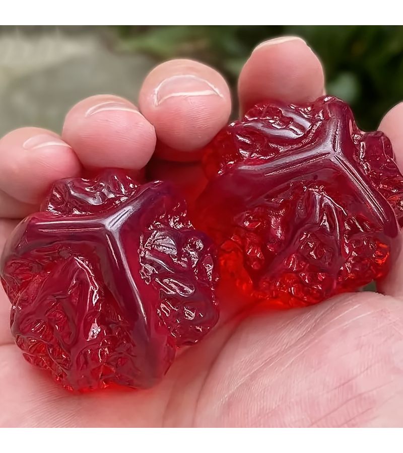 كرات تدليك رياضية يدوية من خشب الجوز الأسود والأحمر، زوج مكون من قطعتين، منحوتة يدويًا لتخفيف التوتر والضغط. - Image 4