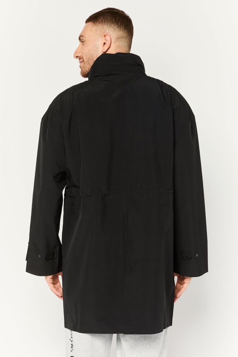 PUMA جاكيت رياضي للرجال بأكمام طويلة مناسب للخارج، أسود - Image 4