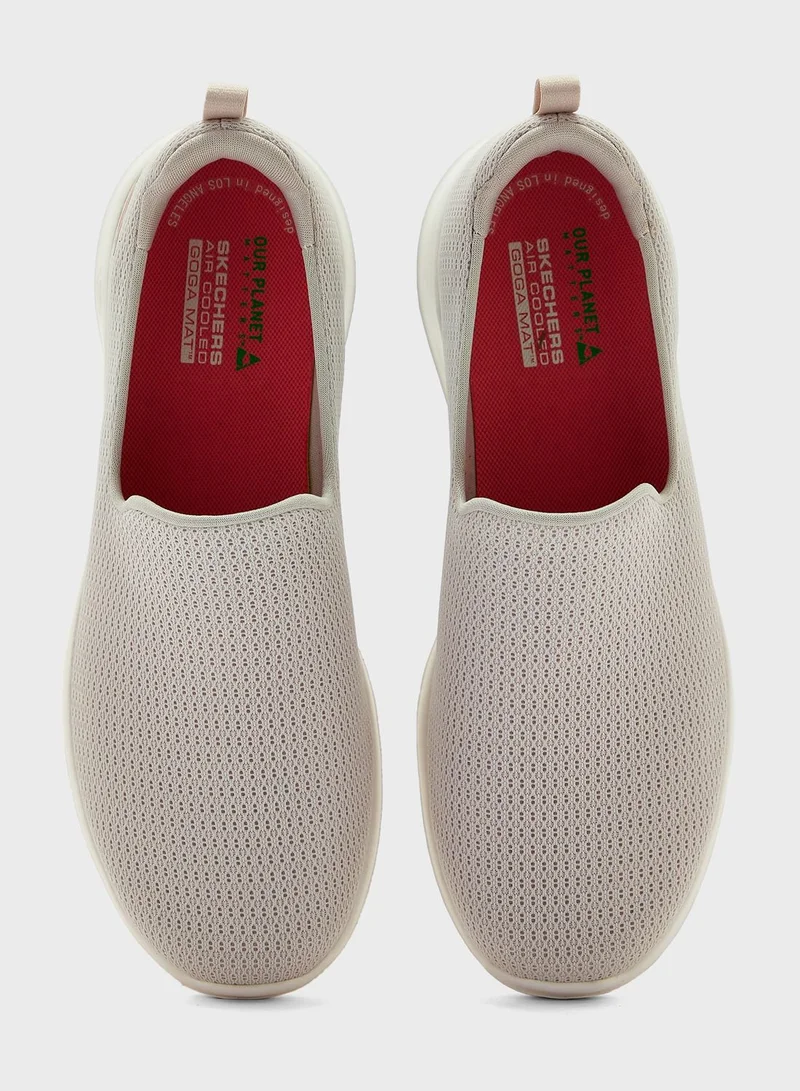 SKECHERS Go Walk Joy