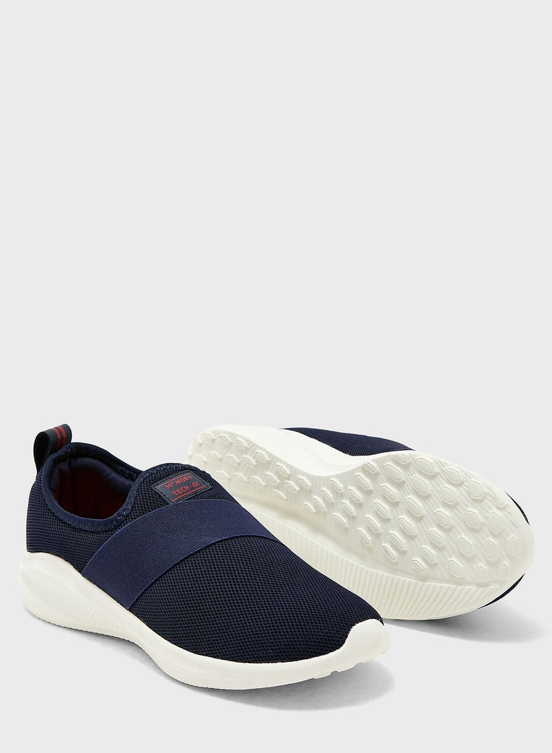 Brisk Iii Knitted Sneakers
