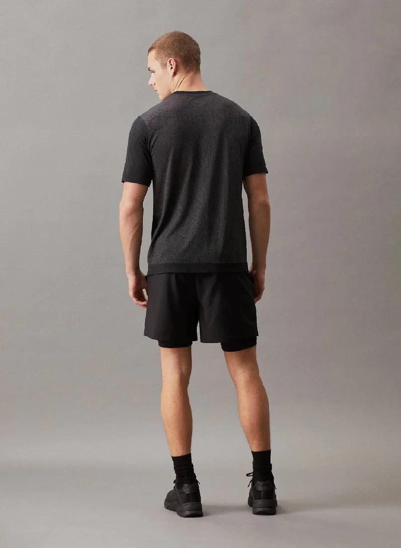 كالفن كلاين تيشرت رياضي