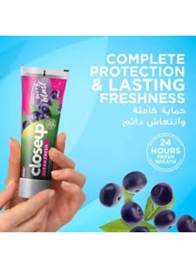كلوز أب معجون الأسنان المنعش للتبييض انتعاش التوت 75مل - Image 2