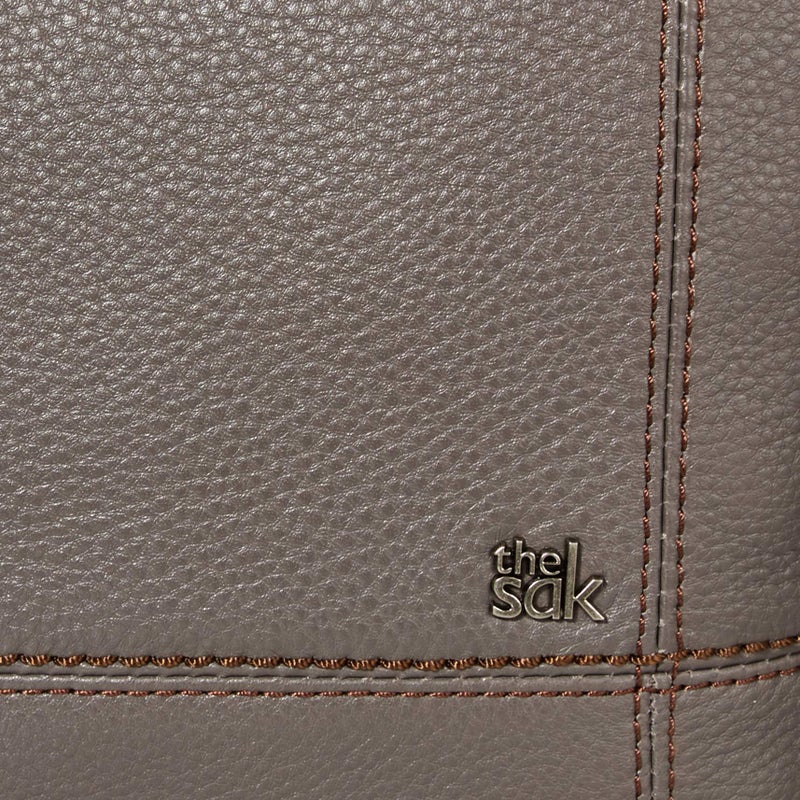 The Sak De Young Hobo in Leather, Single Shoulder Strap, Slate - Image 3