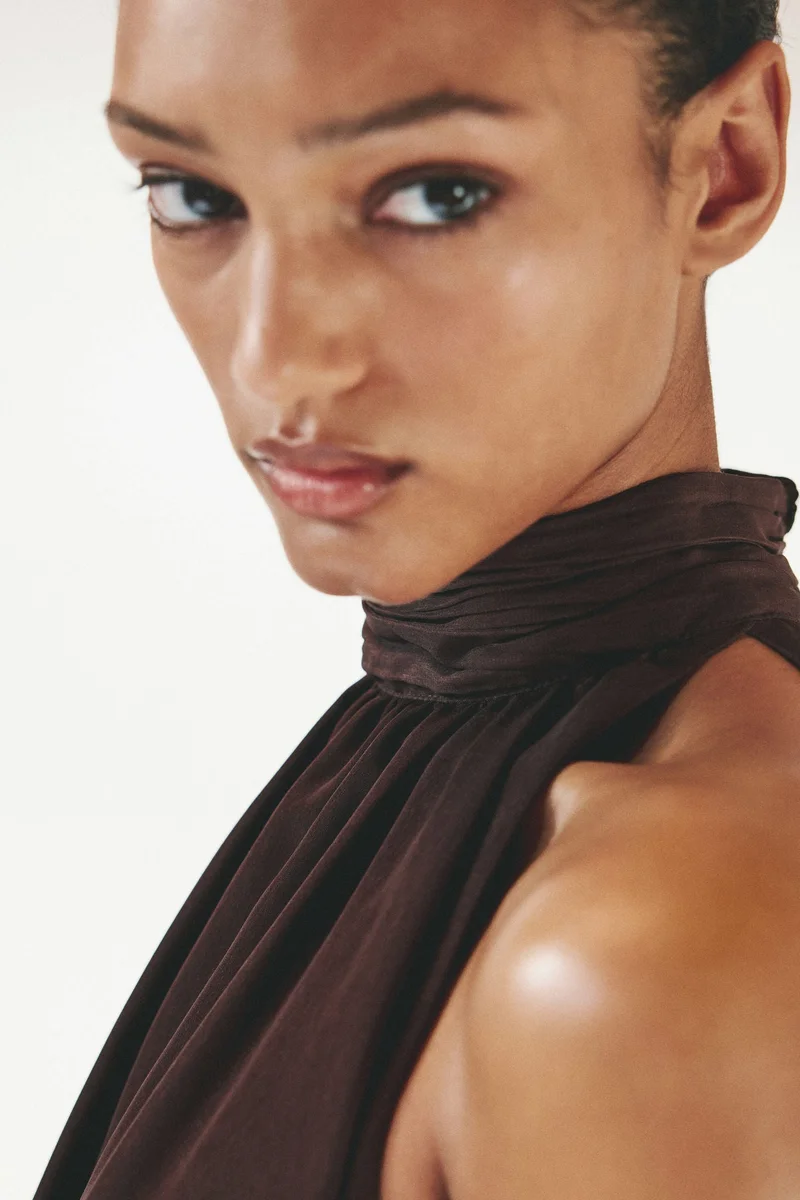 H&M  Bubble-hem halterneck top for Women | Best Price UAE