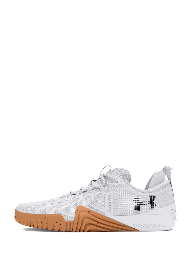 UNDER ARMOUR Tribase Reign 6