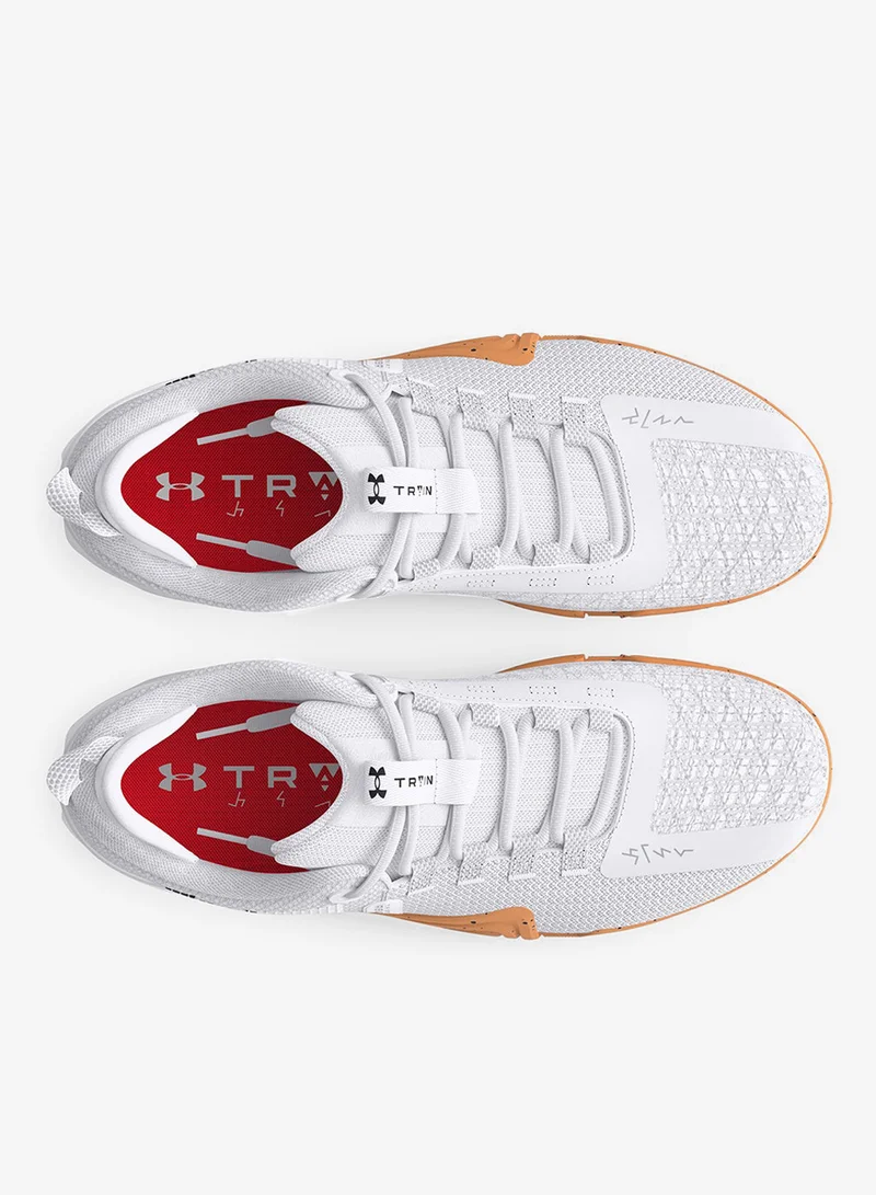 UNDER ARMOUR Tribase Reign 6