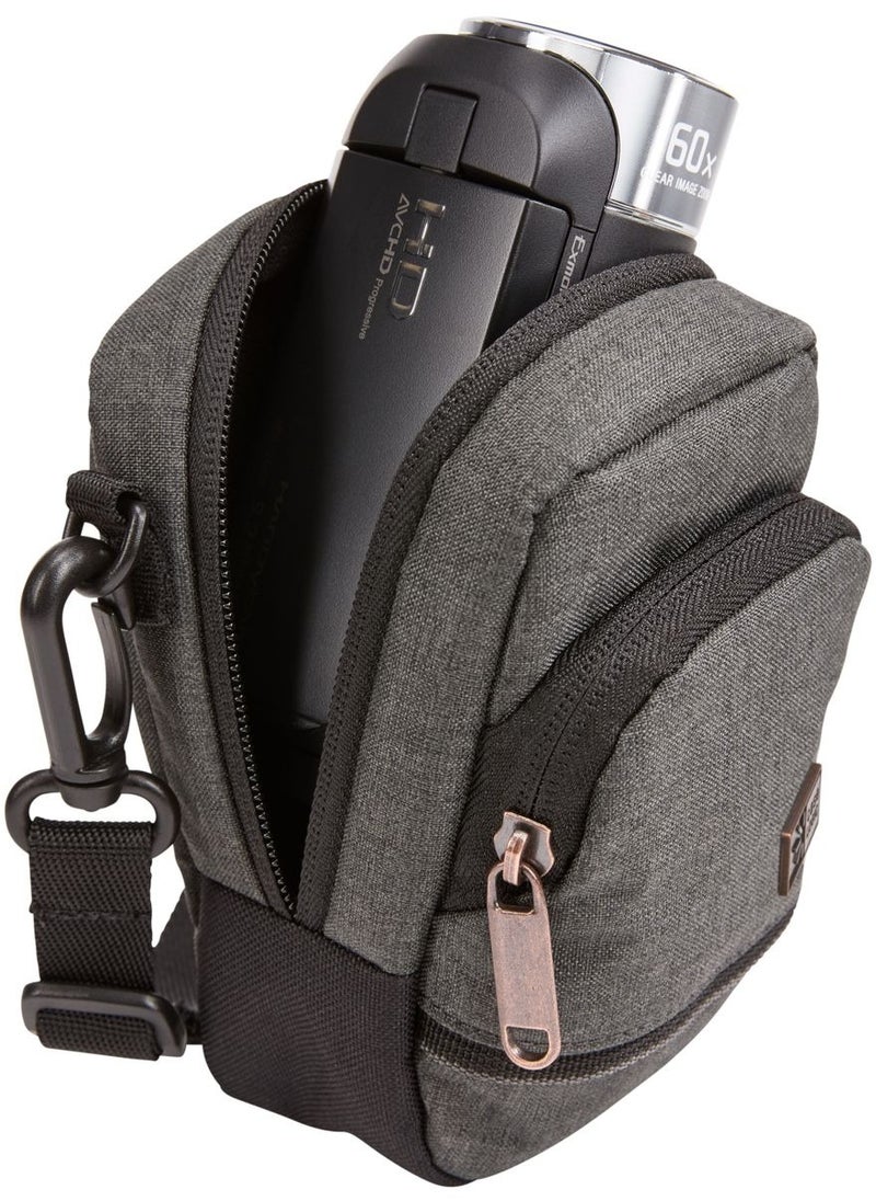 CASE LOGIC - Case Logic CECS-101 Era Camera Pouch - Padded compartment fits advanced point & shoot cameras and compact camcorders - Image 1