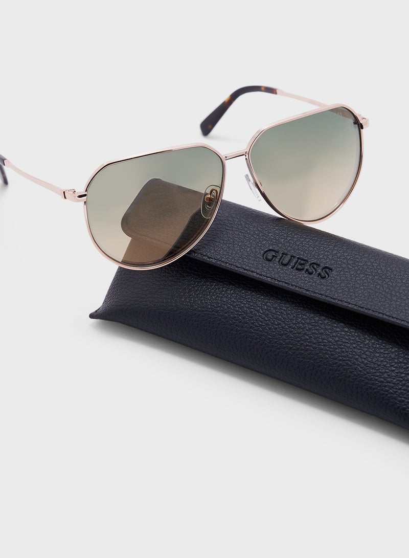 GUESS Uv Protected Aviator  Sunglasses - Image 4