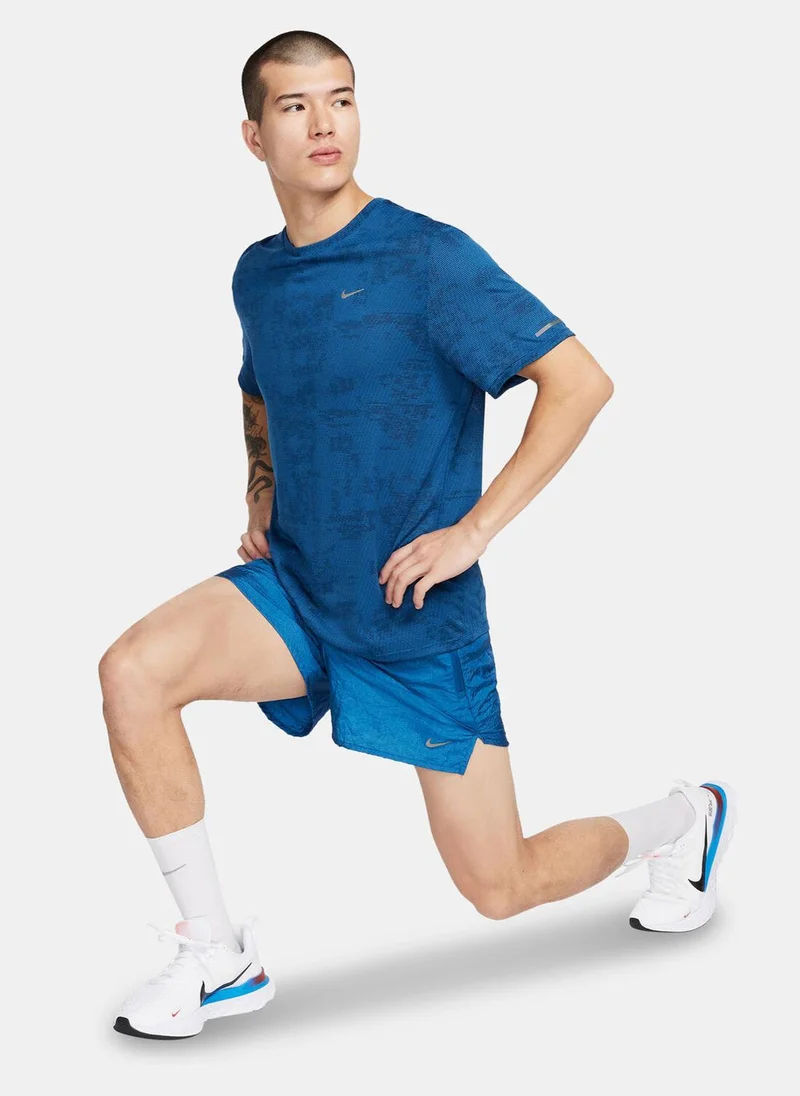 نايكي Men's Stride Running Division Dri-FIT Running Shorts