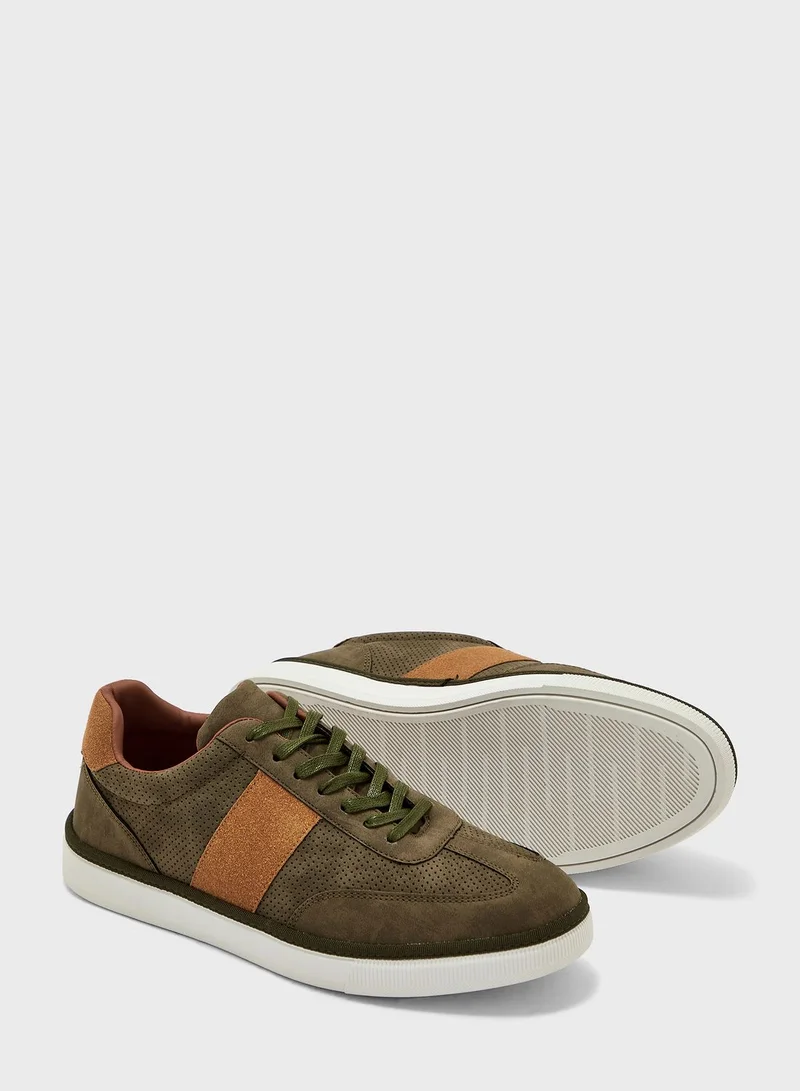 Robert Wood Casual Lace Ups