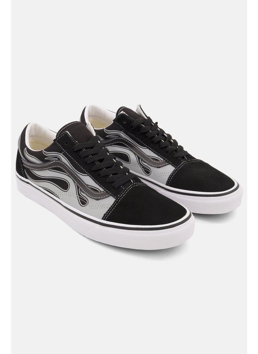 Men Old Skool Vr3 Lace Up Casual Shoes, Black - pzsku/Z66931105F304D51CDAFCZ/45/_/1727360445/6888a4e6-c786-4e9d-8fac-ca030f9f1717