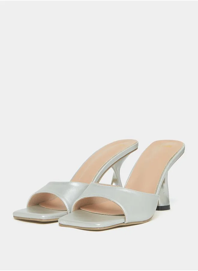 Styli Twisted Flared Heel Sandals