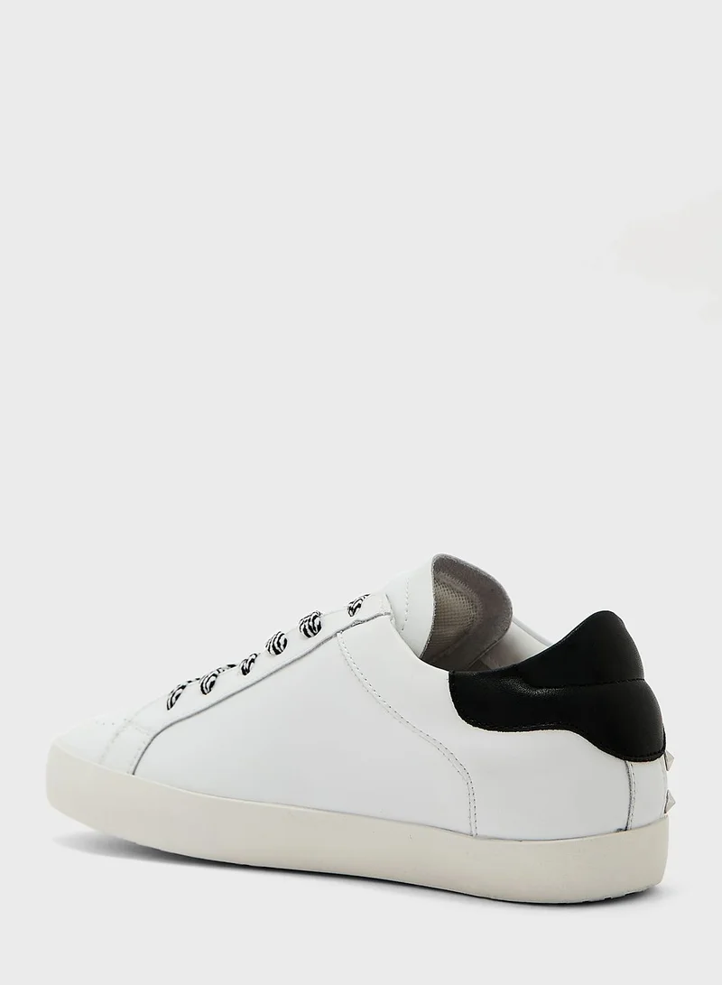 Love Moschino Free Love Low Top Sneakers