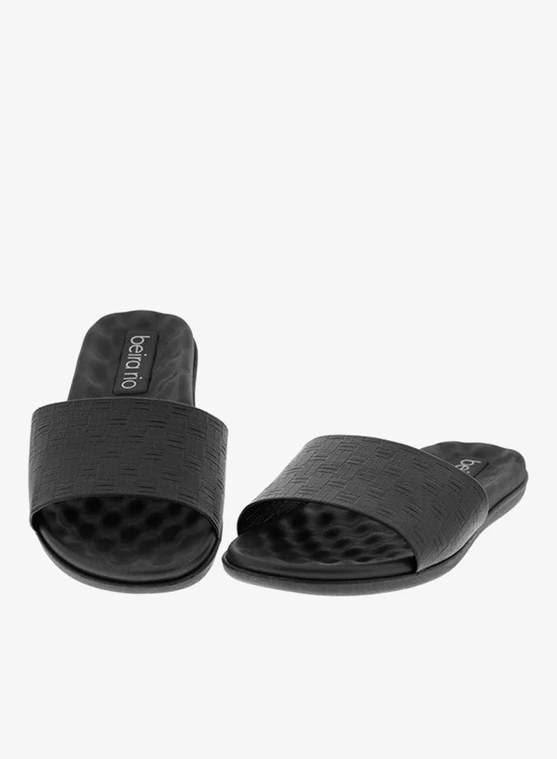 Beira Rio Black Flat Sandals for Women – Stylish Ladies Flat Sandals & Comfortable Flat Slippers for Women | Best Price UAE