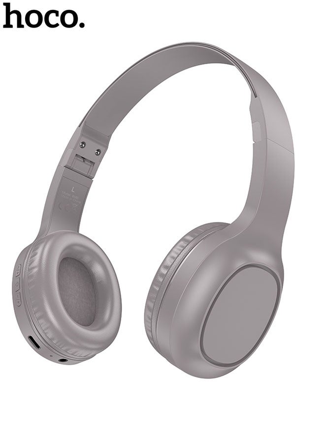 hoco. W46 Charm Folding BT Headset 20 hours Music Time - Image 1