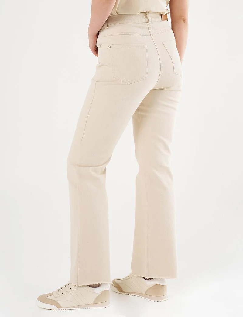Kayra High-Waist Straight Denim Pants Cream