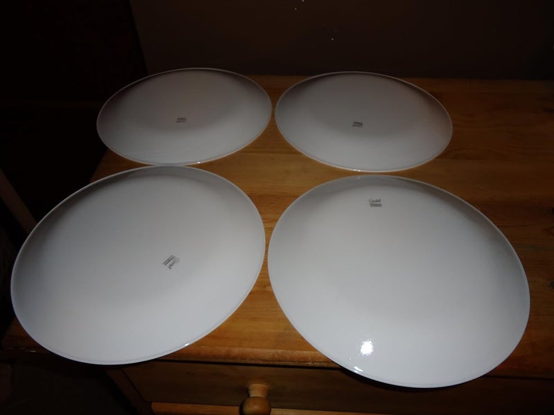 Corelle Corelle by Corning  1025 dinner plate   Sold as set of FOUR  Pattern has 2 names   CRAZY DAISY  SPRING BLOSSOM  - Image 2