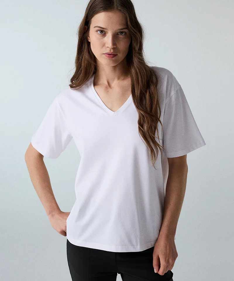Ipekyol  Basic V-Neck T-Shirt for Women | Best Price UAE