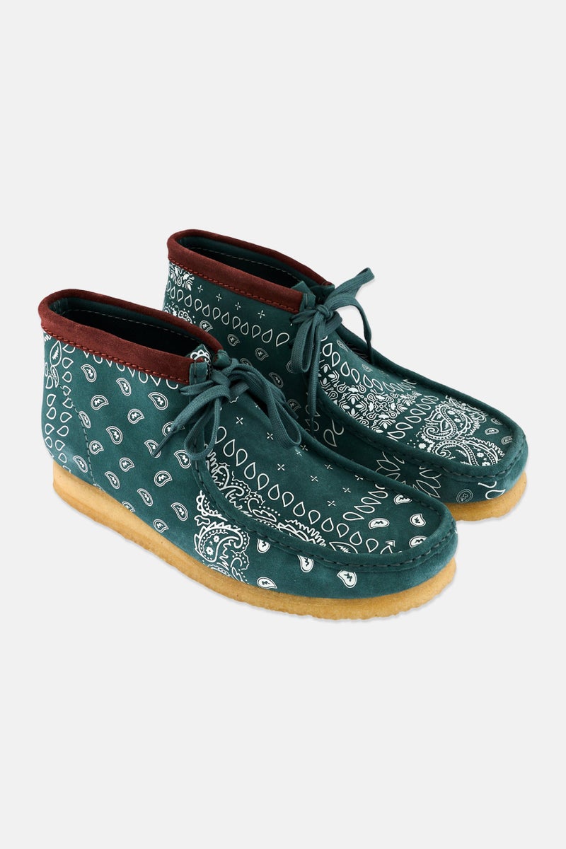 clarks Men Wallabee Standard Fit Lace Up Ankle Boots, Green Paisley - Image 1