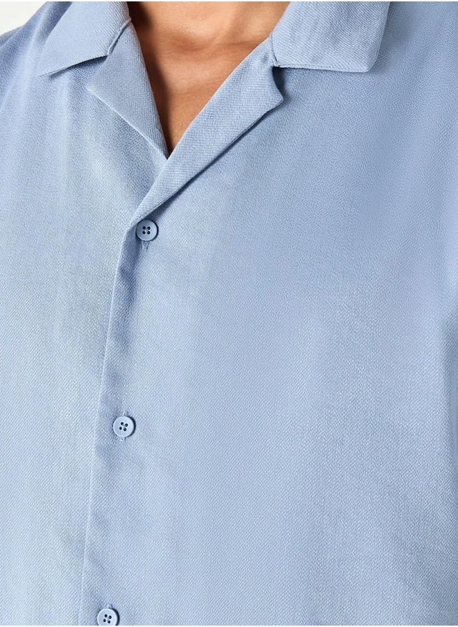 Iconic Iconic Relaxed Fit Textured Shirt with Camp Collar and Short Sleeves